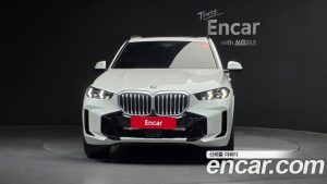 BMW X5 xDrive 40i M Sport 2025 года из Южной Кореи