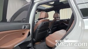 BMW X5 xDrive 40i M Sport 2025 года из Южной Кореи