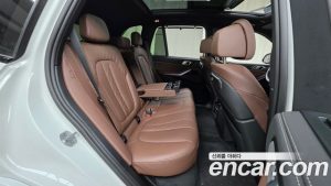 BMW X5 xDrive 40i M Sport 2025 года из Южной Кореи