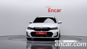 BMW 3-Series 320d Touring M Sport 2023 года из Южной Кореи