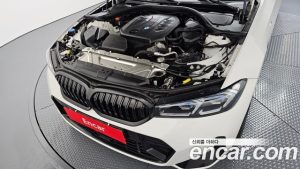 BMW 3-Series 320d Touring M Sport 2023 года из Южной Кореи