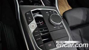 BMW 3-Series 320d Touring M Sport 2023 года из Южной Кореи