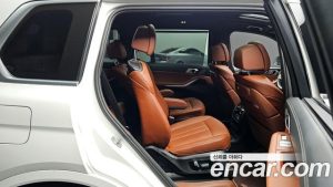 BMW X7 xDrive 40i M Sport 6 2024 года из Южной Кореи