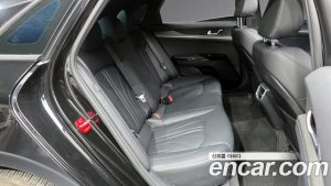 Kia K5 1.6 Turbo 2024 года из Южной Кореи
