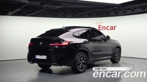 BMW X4 xDrive20i M Sport 2023 года из Южной Кореи
