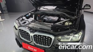BMW X4 xDrive20i M Sport 2023 года из Южной Кореи