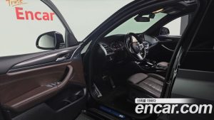 BMW X4 xDrive20i M Sport 2023 года из Южной Кореи