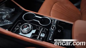 Kia K5 Signature 2024 года из Южной Кореи