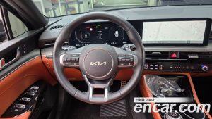 Kia K5 Signature 2024 года из Южной Кореи