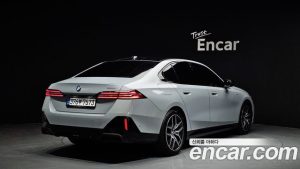 BMW 5-Series 520i M Sport 2025 года из Южной Кореи