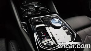 BMW 5-Series 520i M Sport 2025 года из Южной Кореи