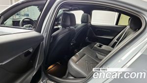 BMW 5-Series 520i M Sport 2025 года из Южной Кореи