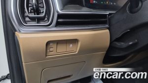 Kia Sorento Бензин 2.5T 2WD 2024 года из Южной Кореи