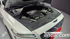Genesis GV80 2.5T Бензин AWD 2024 года из Южной Кореи