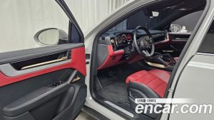 Porsche Cayenne 3.0 Coupe 2024 года из Южной Кореи