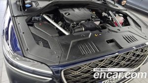 Genesis GV70 2.5T Бензин 2WD 2025 года из Южной Кореи