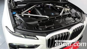 BMW X7 xDrive 40i M Sport 6 2025 года из Южной Кореи
