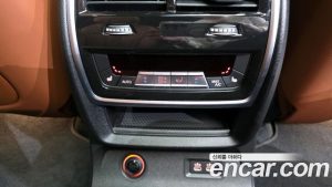 BMW X7 xDrive 40i M Sport 6 2025 года из Южной Кореи