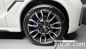 BMW X6 xDrive40i M Sport 2024 года из Южной Кореи