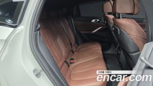 BMW X6 xDrive40i M Sport 2024 года из Южной Кореи