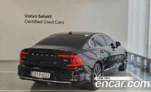 Volvo S90 B5 ULTIMATE Bright 2024 года из Южной Кореи