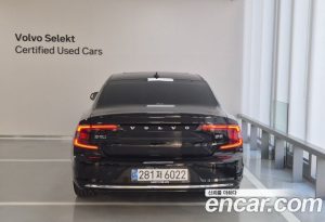Volvo S90 B5 ULTIMATE Bright 2024 года из Южной Кореи