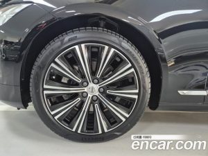 Volvo S90 B5 ULTIMATE Bright 2024 года из Южной Кореи