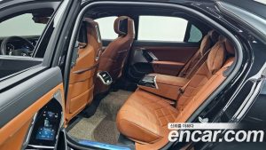 BMW 7-Series 740d xDrive M Sport 2025 года из Южной Кореи