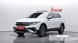 Volkswagen Tiguan 2.0 TSI Prestige 2023 года из Южной Кореи