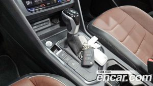 Volkswagen Tiguan 2.0 TSI Prestige 2023 года из Южной Кореи