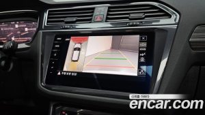 Volkswagen Tiguan 2.0 TSI Prestige 2023 года из Южной Кореи