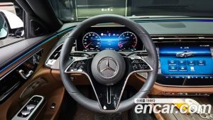 Mercedes-Benz E-Class E450 4MATIC 2024 года из Южной Кореи