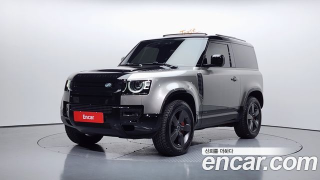 Land Rover Defender 90 P400 X 2024 года из Кореи