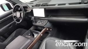 Land Rover Defender 90 P400 X 2024 года из Южной Кореи