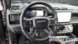 Land Rover Defender 90 P400 X 2024 года из Южной Кореи