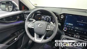 Lexus NX Premium 2025 года из Южной Кореи