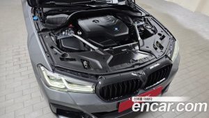 BMW 5-Series 520i M Sport 2023 года из Южной Кореи