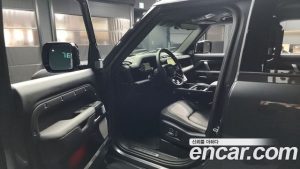 Land Rover Defender 130 P400 Outbound 2024 года из Южной Кореи