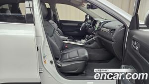 Renault-KoreaSamsung QM6 2.0 GDe LE Signature 2WD 2023 года из Южной Кореи