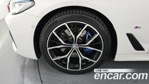 BMW 5-Series 530i M Sport 2023 года из Южной Кореи