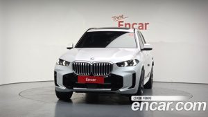 BMW X5 xDrive 40i M Sport 2025 года из Южной Кореи