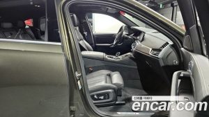 BMW X6 xDrive40i M Sport 2023 года из Южной Кореи