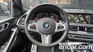 BMW X6 xDrive40i M Sport 2023 года из Южной Кореи