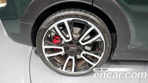 Mini Clubman JCW 2023 года из Южной Кореи