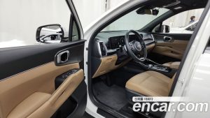 Kia Sorento Бензин 2.5T 2WD 2024 года из Южной Кореи