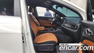 Kia Sportage Бензин 1.6 Turbo 2WD 2024 года из Южной Кореи