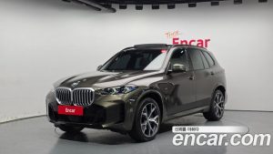 BMW X5 xDrive 40i M Sport 2024 года из Южной Кореи