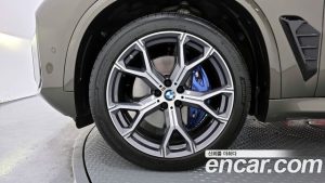 BMW X5 xDrive 40i M Sport 2024 года из Южной Кореи