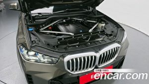 BMW X5 xDrive 40i M Sport 2024 года из Южной Кореи