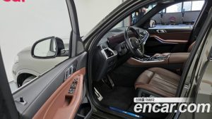 BMW X5 xDrive 40i M Sport 2024 года из Южной Кореи